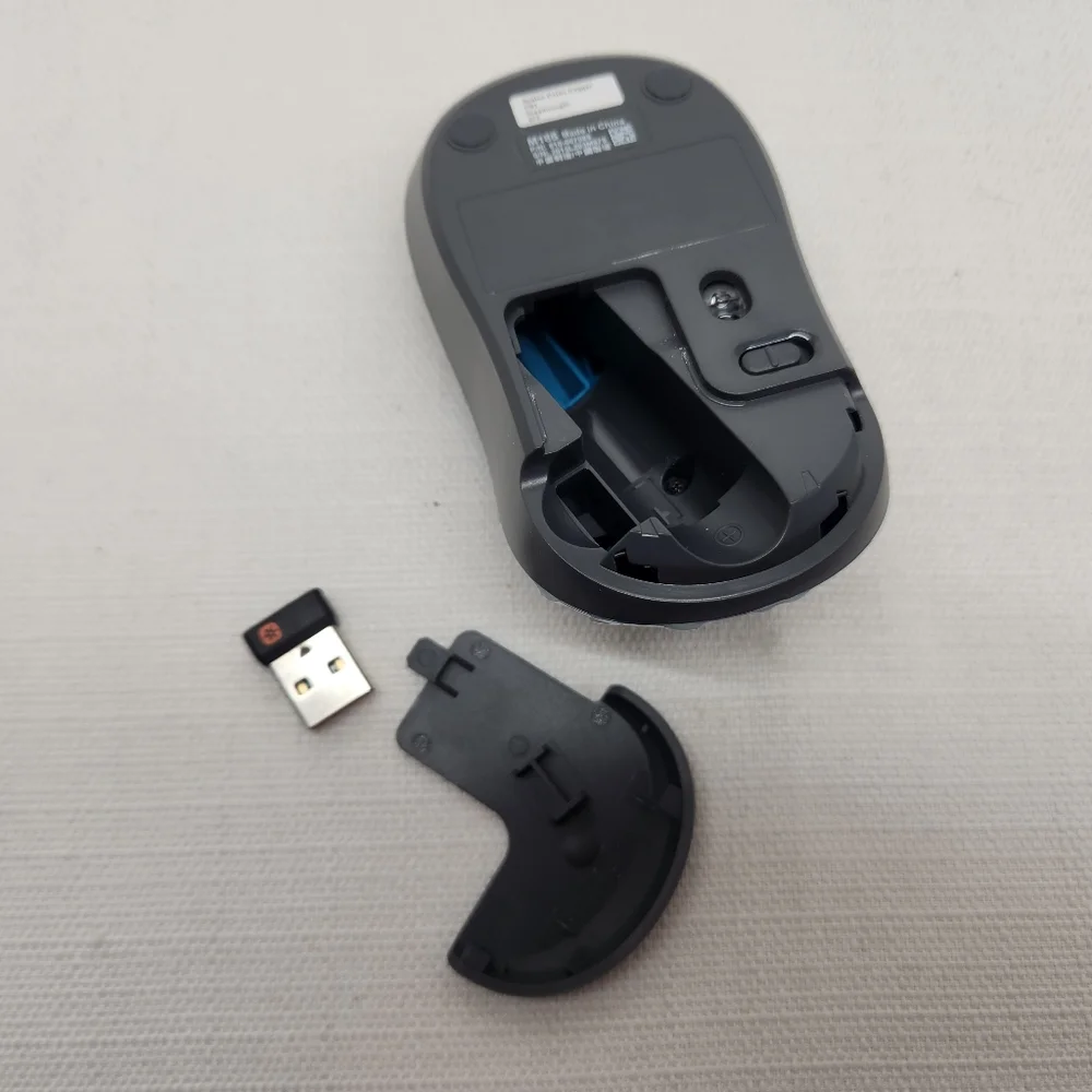Logitech M185 Wireless Optical Mouse + USB Receiver Fit Compact PC Laptop Mouse